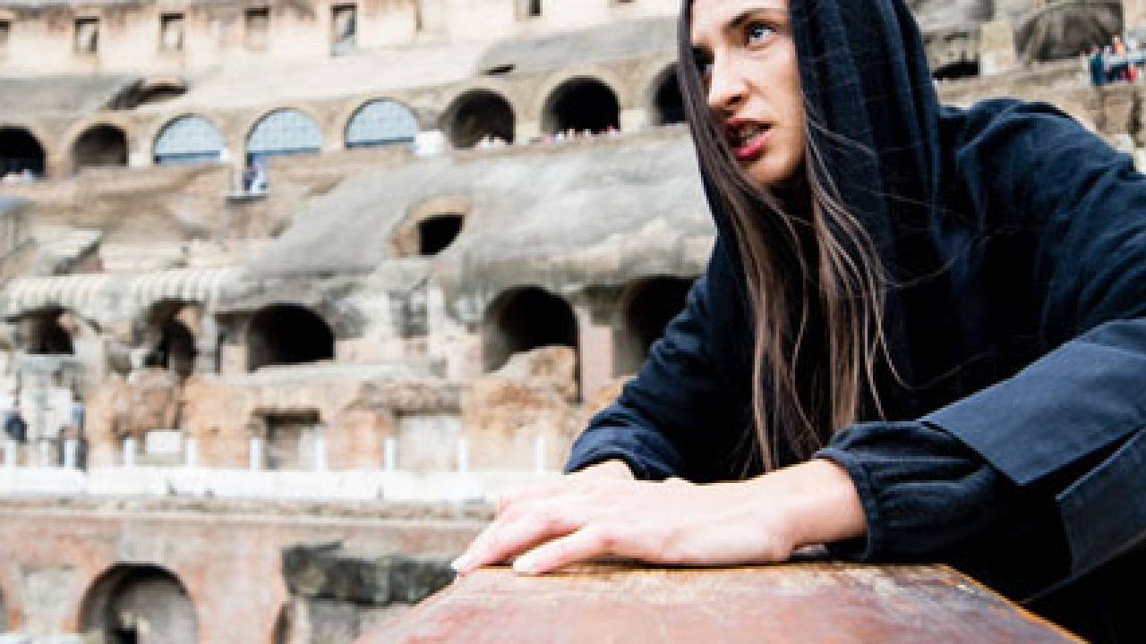 Il ratto di Europa: uno spettacolo alla velocità della luce